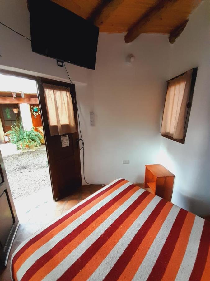 La Montana Bed & Breakfast Cafayate Exterior photo