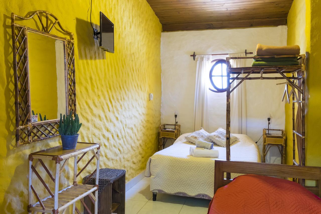 La Montana Bed & Breakfast Cafayate Exterior photo